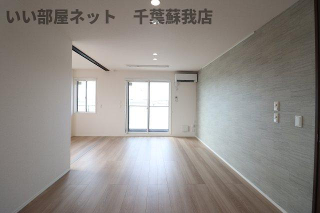 仮）D-ROOM若草の居間・リビング|ゆったりとしたリビングです