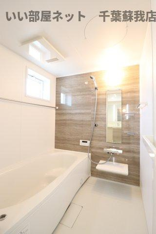 仮）D-ROOM若草の浴室|日々の疲れを癒すお風呂付です