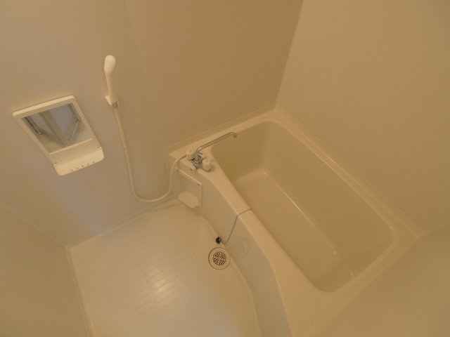 広島市安芸区矢野東６丁目のアパートの居間・リビング