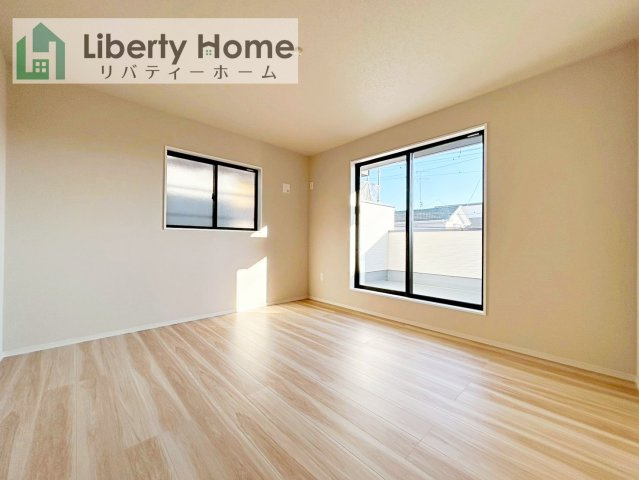 牛久市刈谷町9期　新築戸建のトイレ