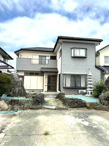 玉村町大字川井　中古880の外観