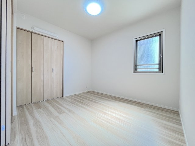 コアマンション香椎南ネクステージの洋室