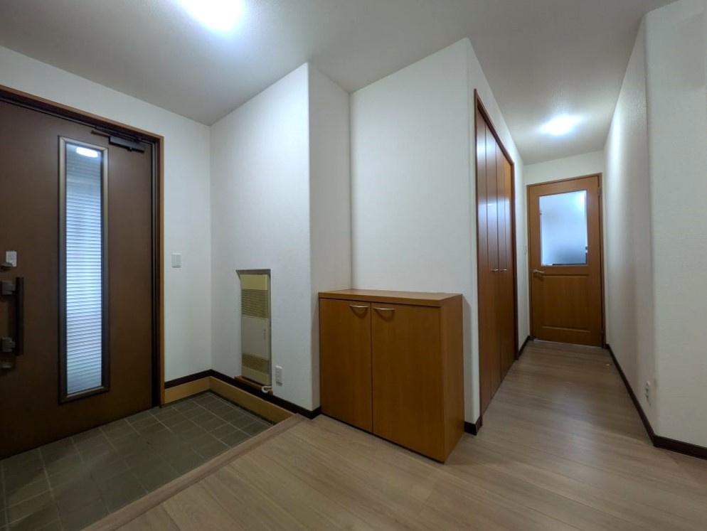 江別市大麻ひかり町の玄関|広々とした玄関！