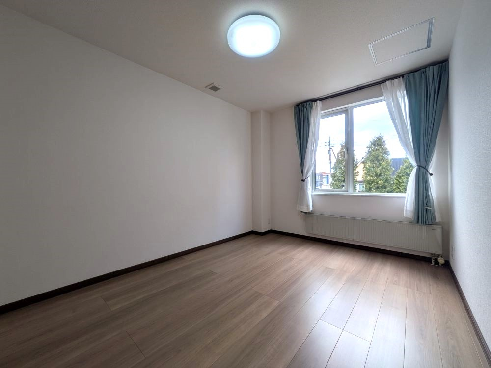 江別市大麻ひかり町の洋室|洋室！