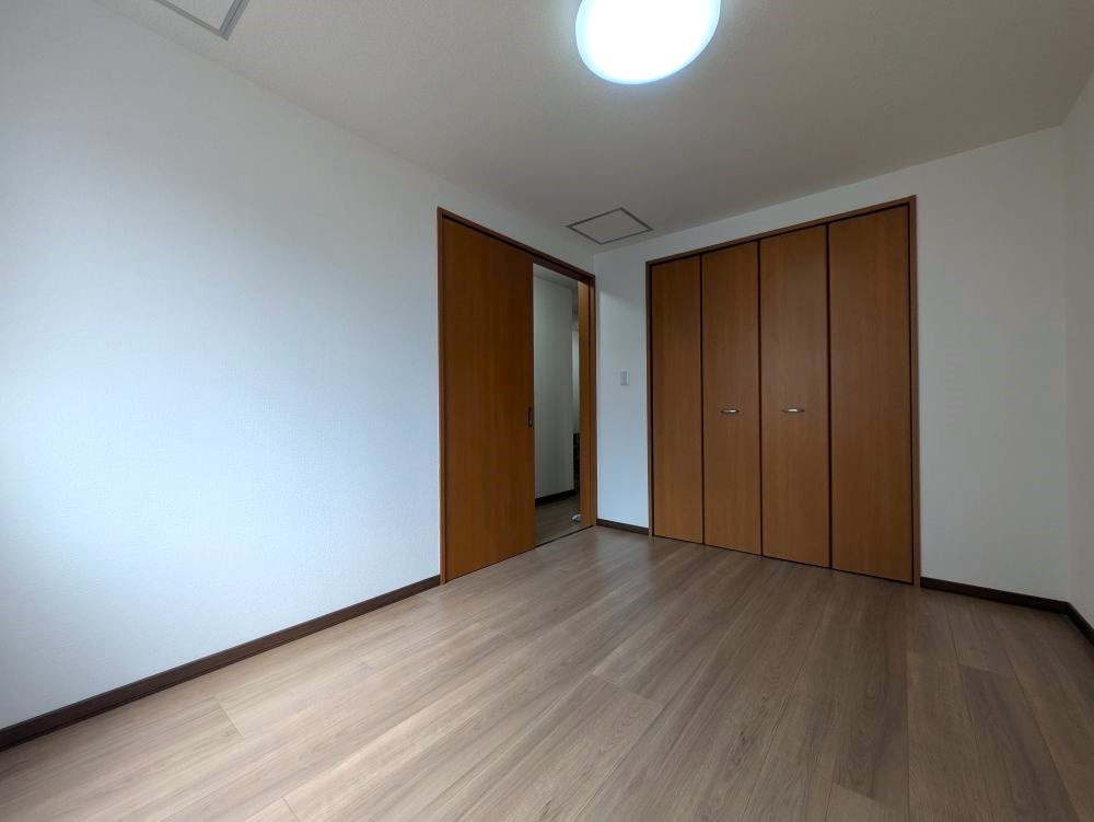 江別市大麻ひかり町の洋室|洋室（4）！