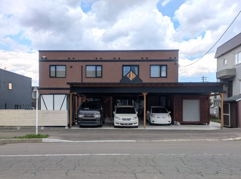 江別市大麻ひかり町の外観|敷地103.73坪！二世帯向き住宅です！