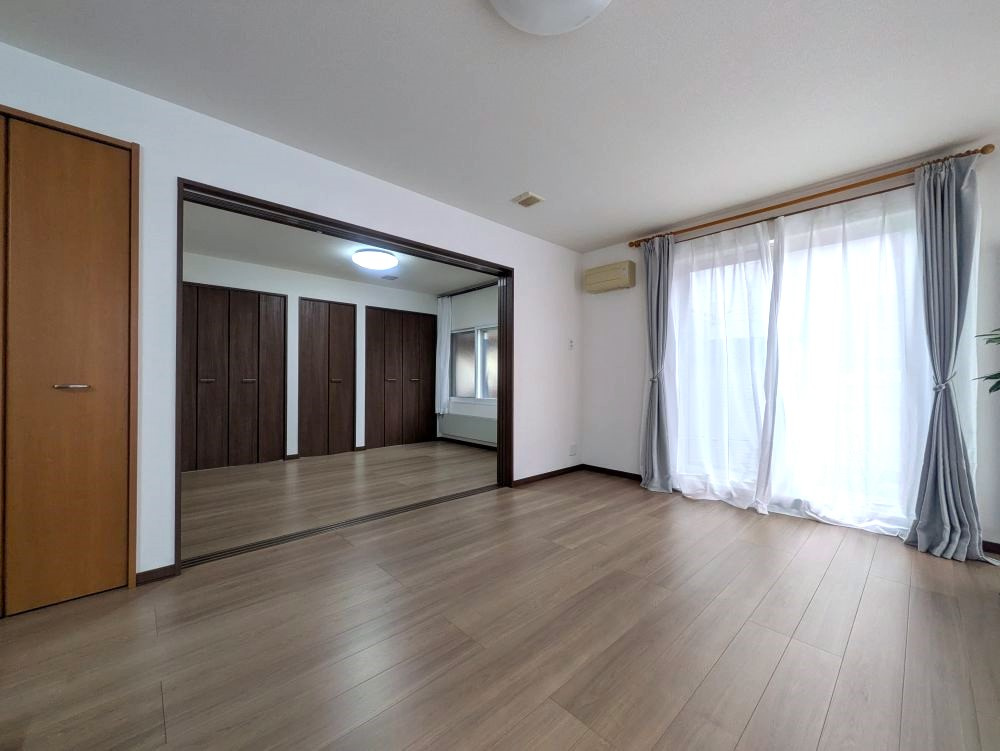 江別市大麻ひかり町の居間・リビング|リビング別角度（2）！