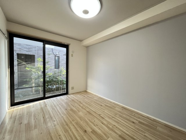 コンフォートⅢ棟の洋室