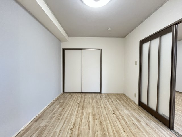 コンフォートⅢ棟の洋室