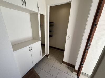 【玄関】 | 磯城郡川西町大字結崎Ⅰ期全5棟4号棟