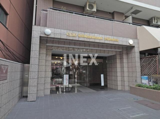 クリオ横浜関内壱番館のエントランス