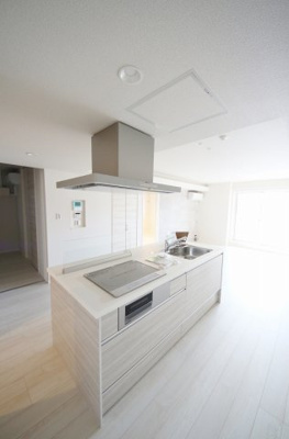 【キッチン】 | ヴィアソーレイツキ