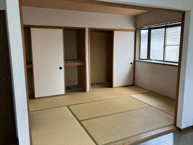 つるかめマンションの和室