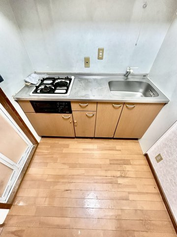 御厨東2丁目テラスハウスのキッチン