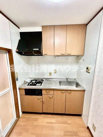 御厨東2丁目テラスハウスのキッチン