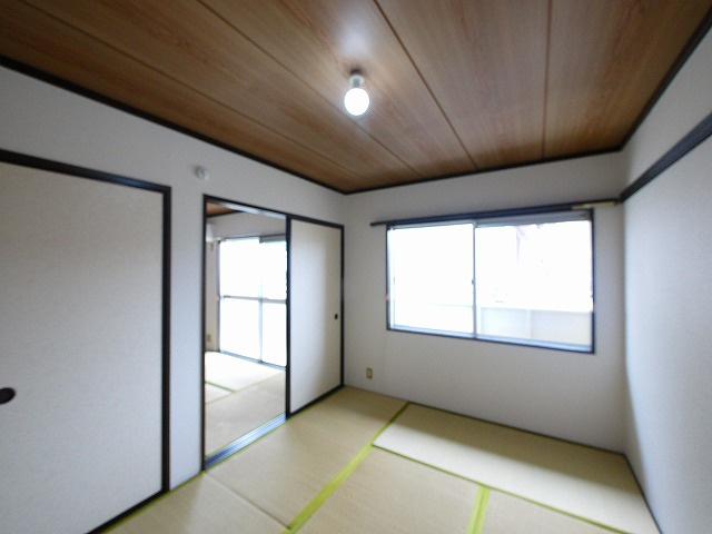 パールハイツの和室|落ち着いた雰囲気の和室付きです