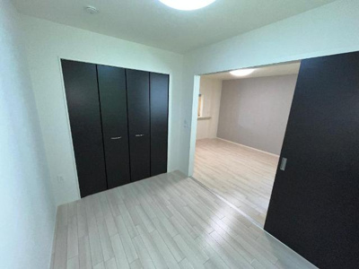 【内装】 | アヴェルラ・プラス | 室内