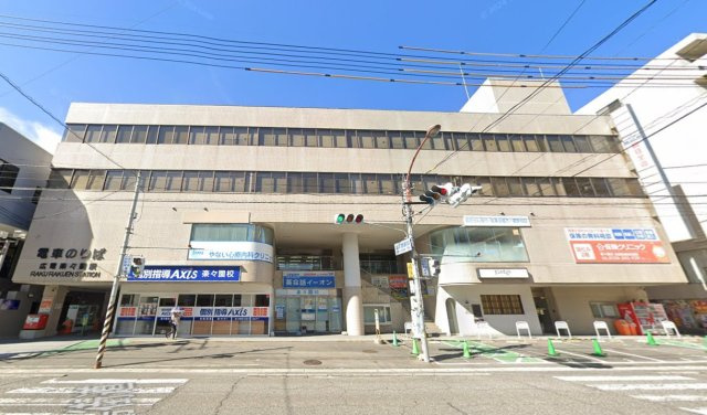 広電楽々園ビルの外観