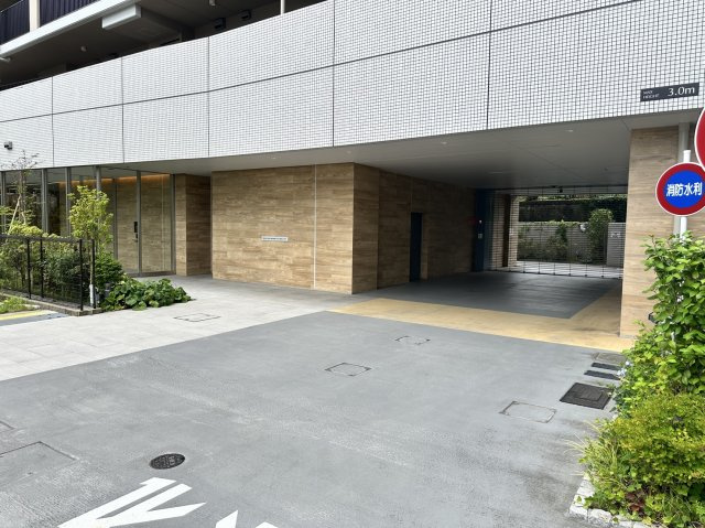 【成約御礼】ポレスター秦野ステーションシティの駐車場