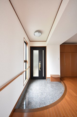 【玄関】 | メグロ山手ビルディング