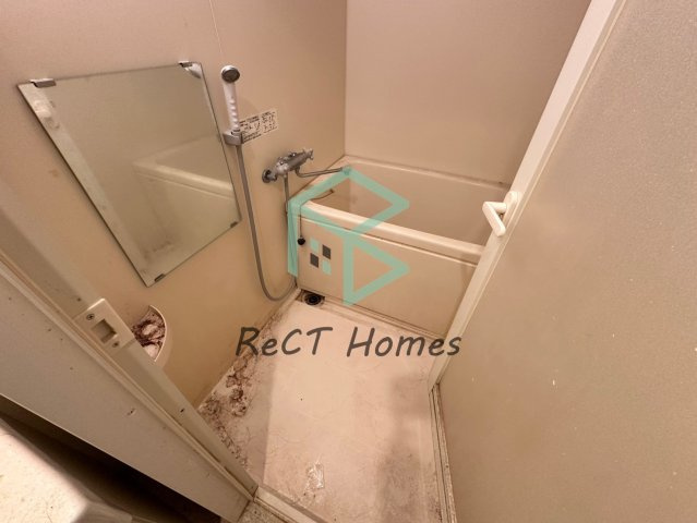 ベル・ドミール西二階町の浴室