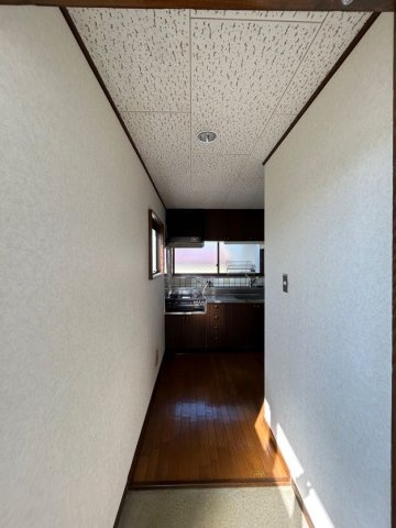 ハイツ輝の玄関|毎日通る玄関はこちらです