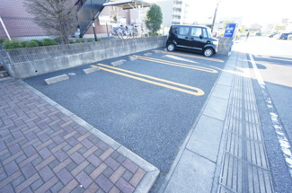 【駐車場】