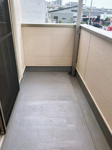 和泉市池田下町　中古建てのバルコニー