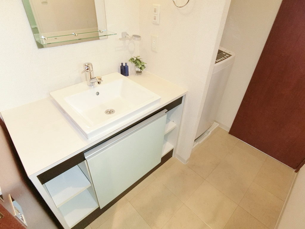 W.O.B　SHINMACHIの独立洗面台|過ごしやすい室内です