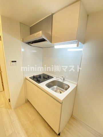 フォーリアライズ難波シエロのキッチン