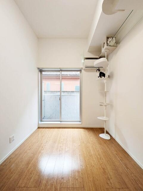 RS参番館の洋室