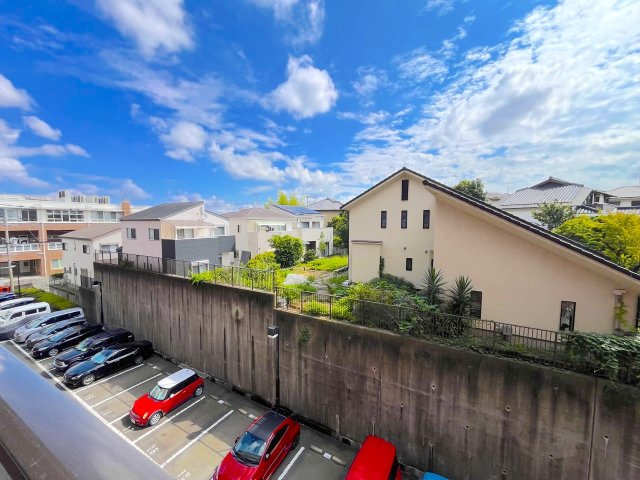 ライオンズマンション野間大池南の展望