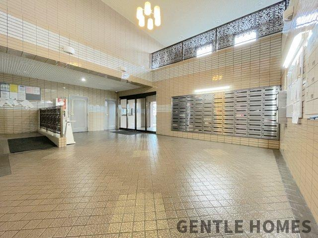 ライオンズマンション野間大池南のエントランス