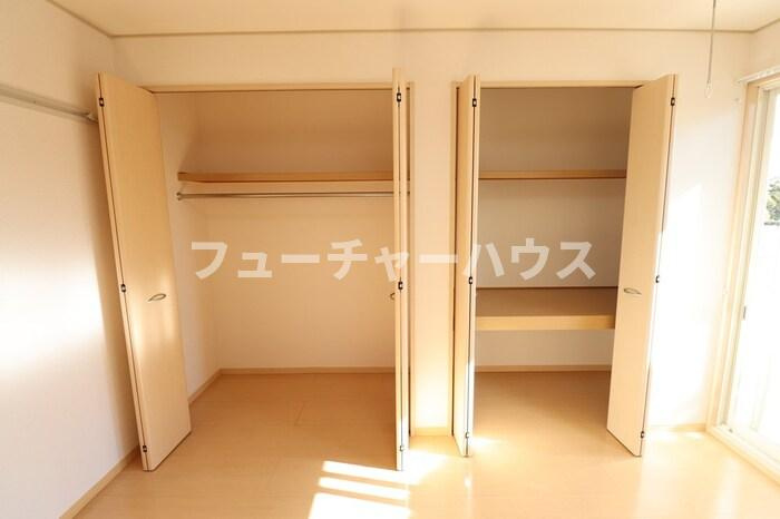ＲＯＹＡＬ　ＧＡＲＤＥＮ　ＣＡＳＡＨＡＲＡ　Ｇの収納
