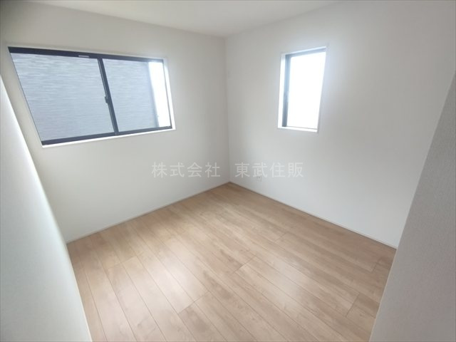 【寝室】 | 川越市宮元町4期　全10棟　9号棟 | 洋室5.25帖南西側、寝室にいかがでしょうか