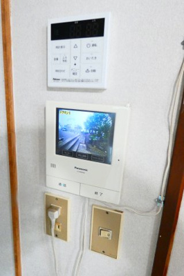 【セキュリティ】 | 草花戸建て | 安心のＴＶドアホンで来訪者を確認できます