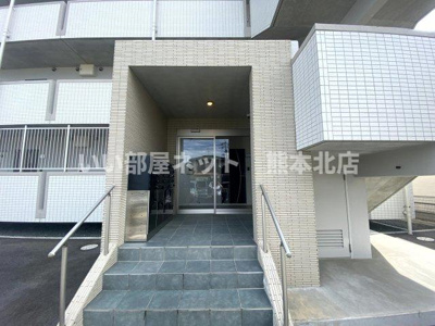 【エントランス】 | プレイス・アイ