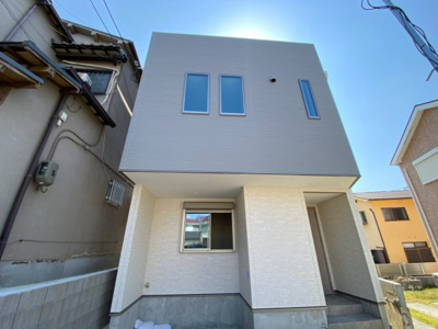 【外観】 | 【プレイワーク土師町5丁】土師小・道路幅6ｍ・新築建売・4LDK・車2台 | 建物外観を気になさる方へ、見た目の良い物件です