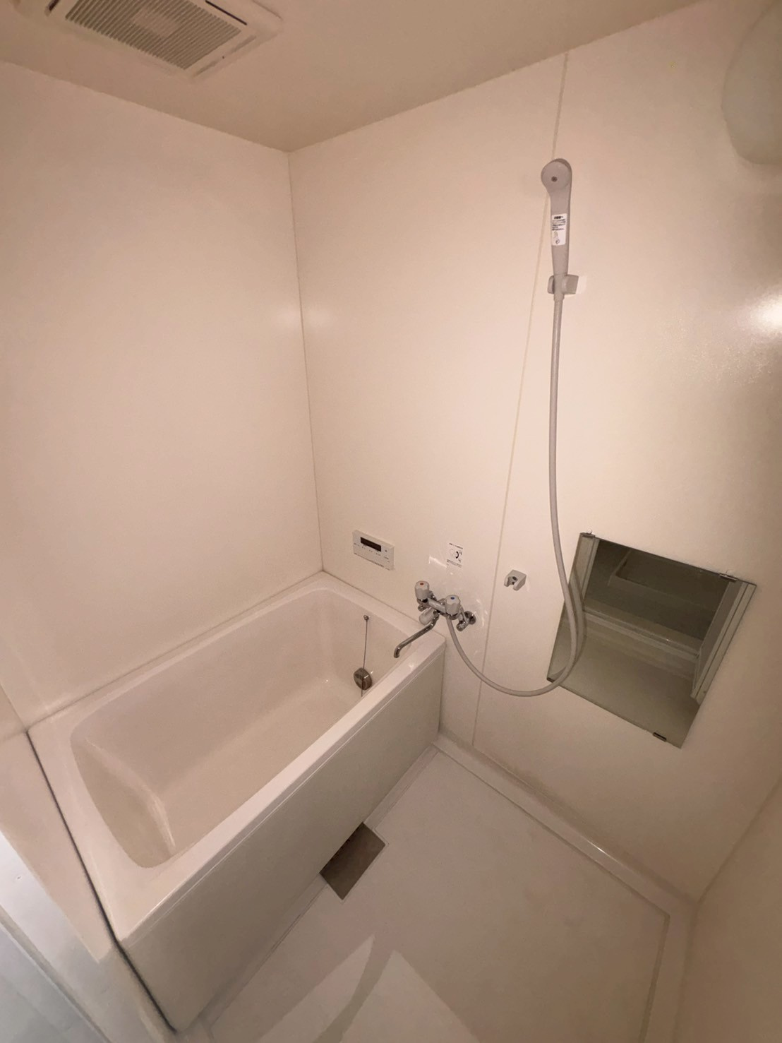 惣町サンハイツの浴室|お風呂で日々の疲れを落としましょう