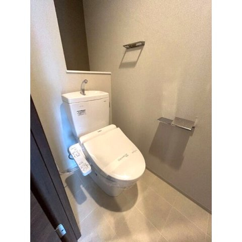 レジリエント江坂穂波町のトイレ