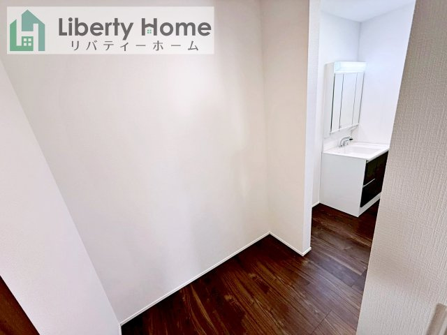 取手市青柳24-1期　新築戸建　2号棟の収納