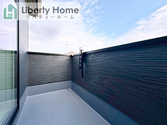 取手市青柳24-1期　新築戸建　2号棟のバルコニー