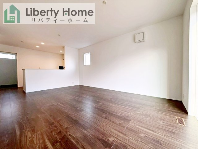 取手市青柳24-1期　新築戸建　2号棟の居間・リビング