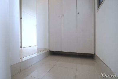 【玄関】 | 茶屋ヶ坂ライズ | シンプルで使いやすい玄関です