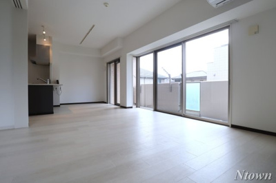 【居間・リビング】 | 茶屋ヶ坂ライズ | 使いやすいリビングです