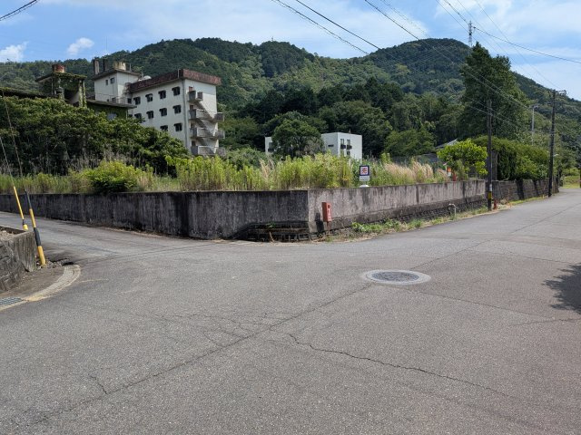 ５４４５０　岐阜市諏訪山土地の外観