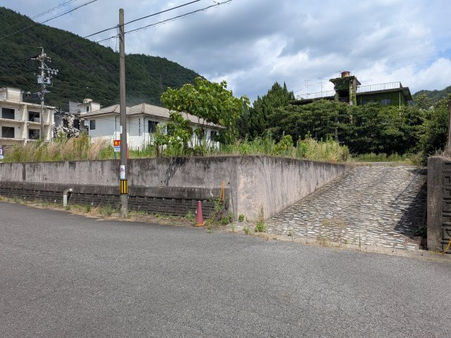 ５４４５０　岐阜市諏訪山土地の外観