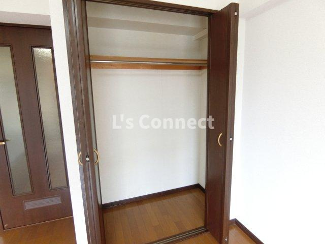 【収納】 | ウエスト7泉 | クローゼットでお荷物もすっきり収納。