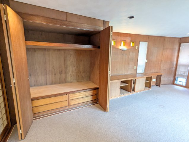 首里石嶺町中古戸建ての洋室