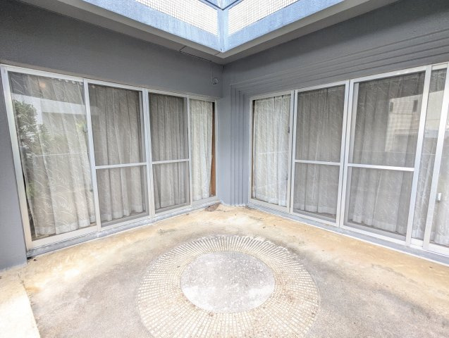 首里石嶺町中古戸建てのバルコニー